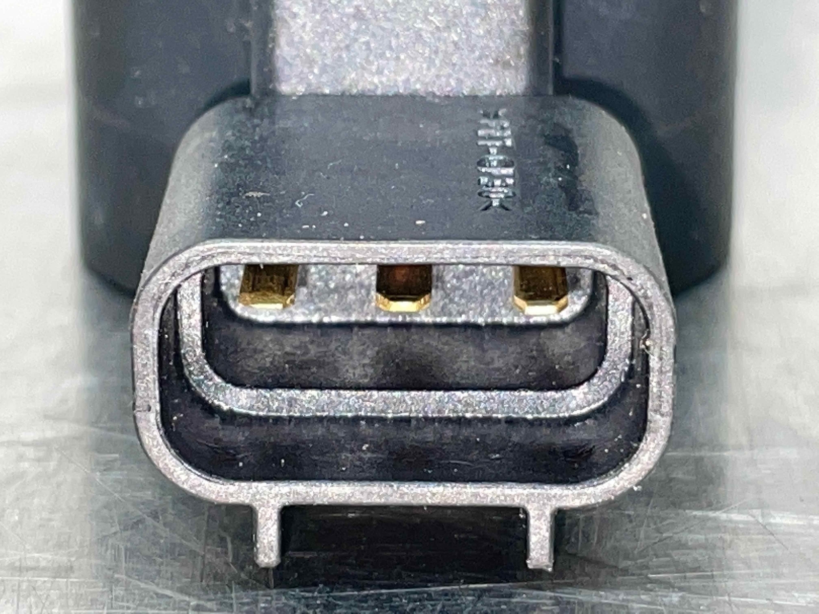 2010 Aston Martin Rapide OEM Engine Ignition Coil 39K 8G43-12A366-AA