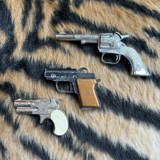 Vintage Lot Of 3 Metal Toy Cap Guns Pistol: ZEE Toys, Derringer, Kilgore