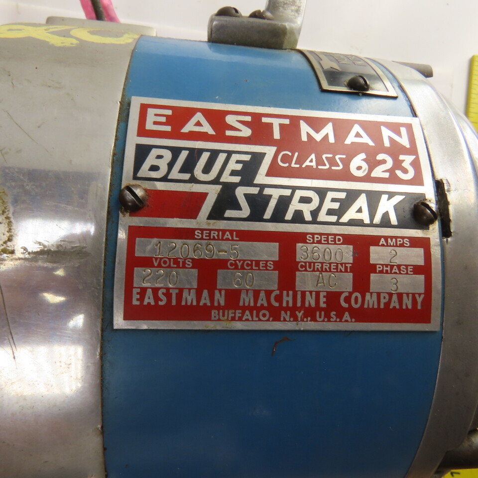 Eastman Blue Streak Class 623 Industrial Fabric Cutting Machine 220V 3PH