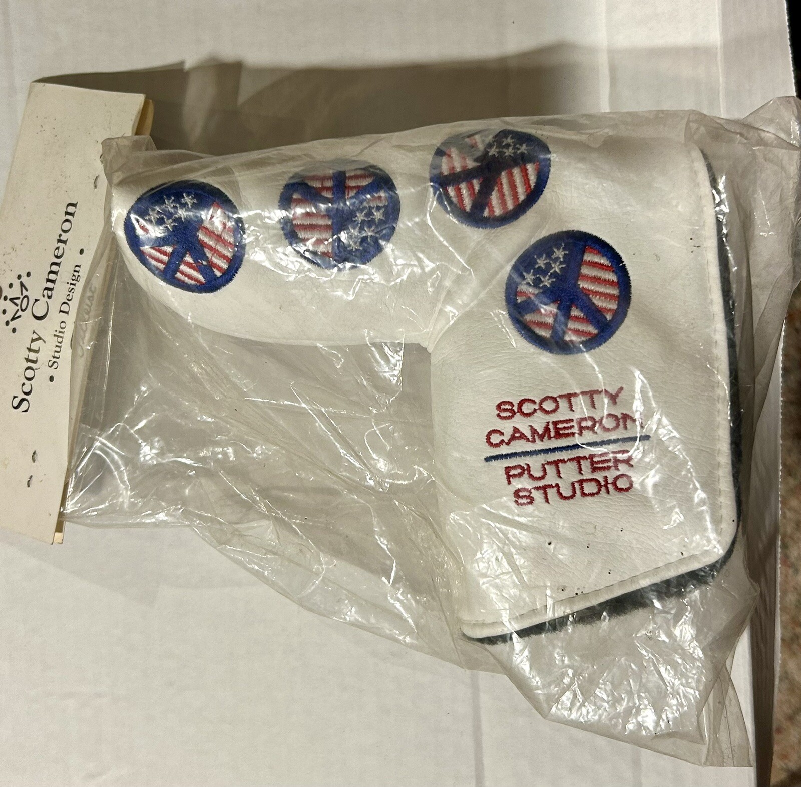 NEW! Scotty Cameron 2004 USA PEACE SIGN Putter Headcover w/ Pivot Tool ...