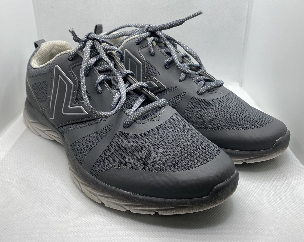Vionic 335 Miles Women s Walking Shoe Gray Size 8 Wide Sneaker