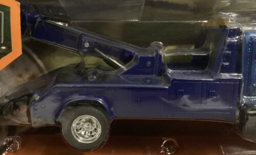 NewRay 1:43 PETERBILT 335 WRECKER TOW TRUCK LONG HAUL TRUCKER ~SAME DAY BOX SHIP - Picture 5 of 14