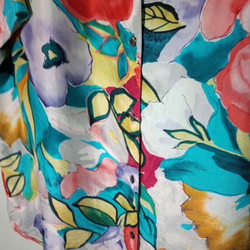 Top blusa vintage 100% seta taglia 1x 14, audace floreale anni 90 Cottagecore carriera usato in ottime condizioni - Foto 6 di 9