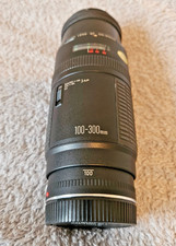 Canon EF USM 100-300mm f/4.5-5.6 EF USM Lens including Macro setting & lens caps
