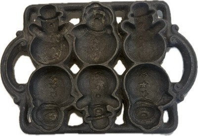 Vintage John Wright Cast Iron Pan Cornbread Mold Snowmen Christmas Mold 8.5''x 6''