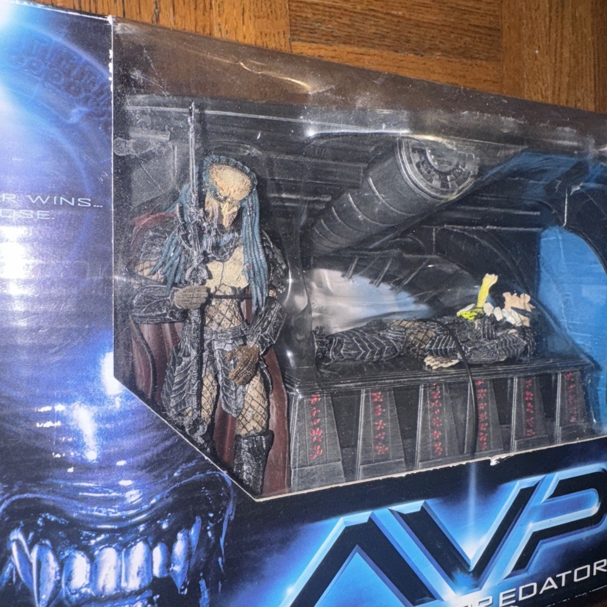 NRFB McFarlane 2005 Alien VS Predator Birth of The Hybrid Deluxe