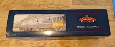 Ltd Ed Boxed Bachmann 32-900Y Class 108 + Lights 2-Car DMU BR Blue OO DCC fitted