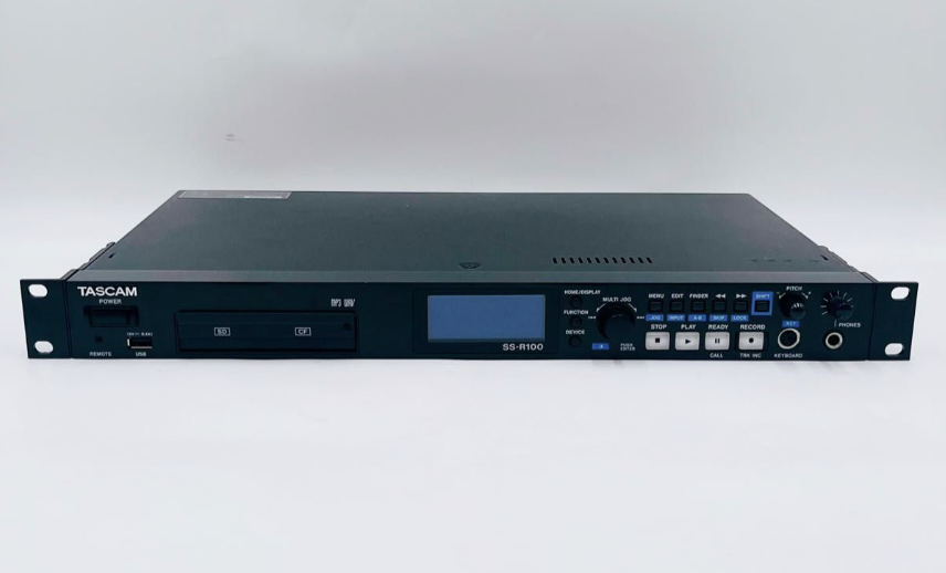 Tascam SS-CDR1 Enregistreur CD/Solid State - Pour Pièces Ou Réparation