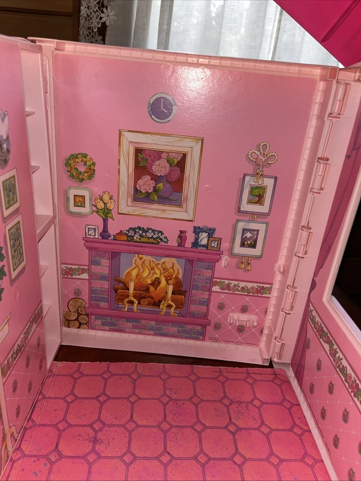 Barbie Fold 'N Fun House Vintage 1992 Mattel con algunos accesorios Pink House Foto 4 de 4
