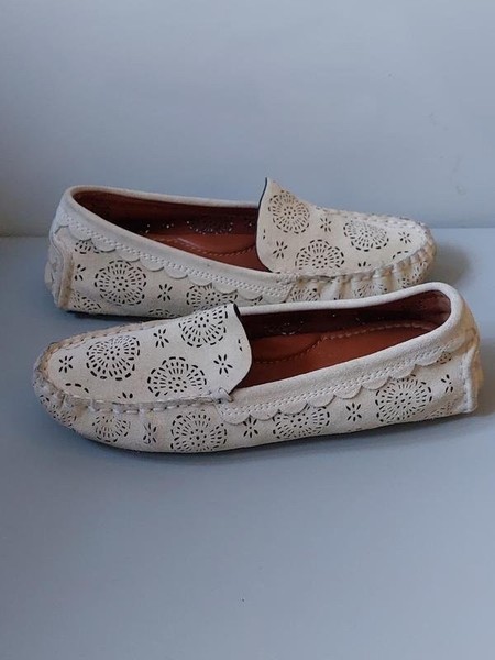 Women Coach Loafers Beige Suede 36.5