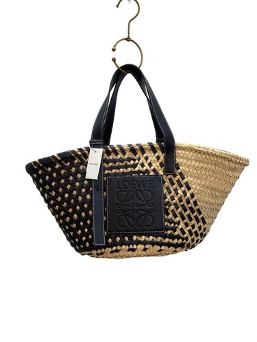 LOEWE Woven Bag Beige