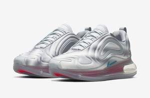 air max 720 size 8