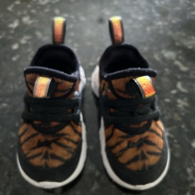 Nike React Presto GS Tiger Athletic Shoes Size 6C Magma CU4681-800