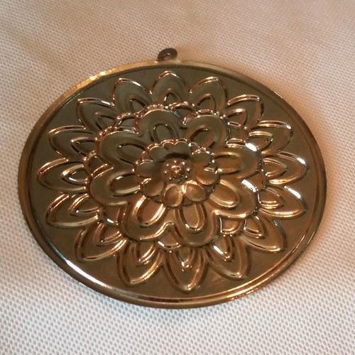 Enamel Pendant Cream Color 3 X 3 Inches Mixed Metals Vintage Ships Free - Picture 12 of 17
