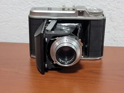Voigtländer: Virtus 1933. 120 film folding camera