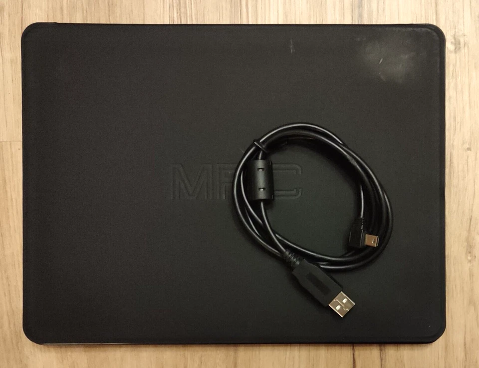 AKAI MPC Element Padcontroller + Original USB-Kabel, gut erhalten - Bild 3 von 4