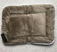 Pet Bed Mat Pad Dog Cat Kennel Crate Cozy Soft Cushion 18 x 24 Brown Blue