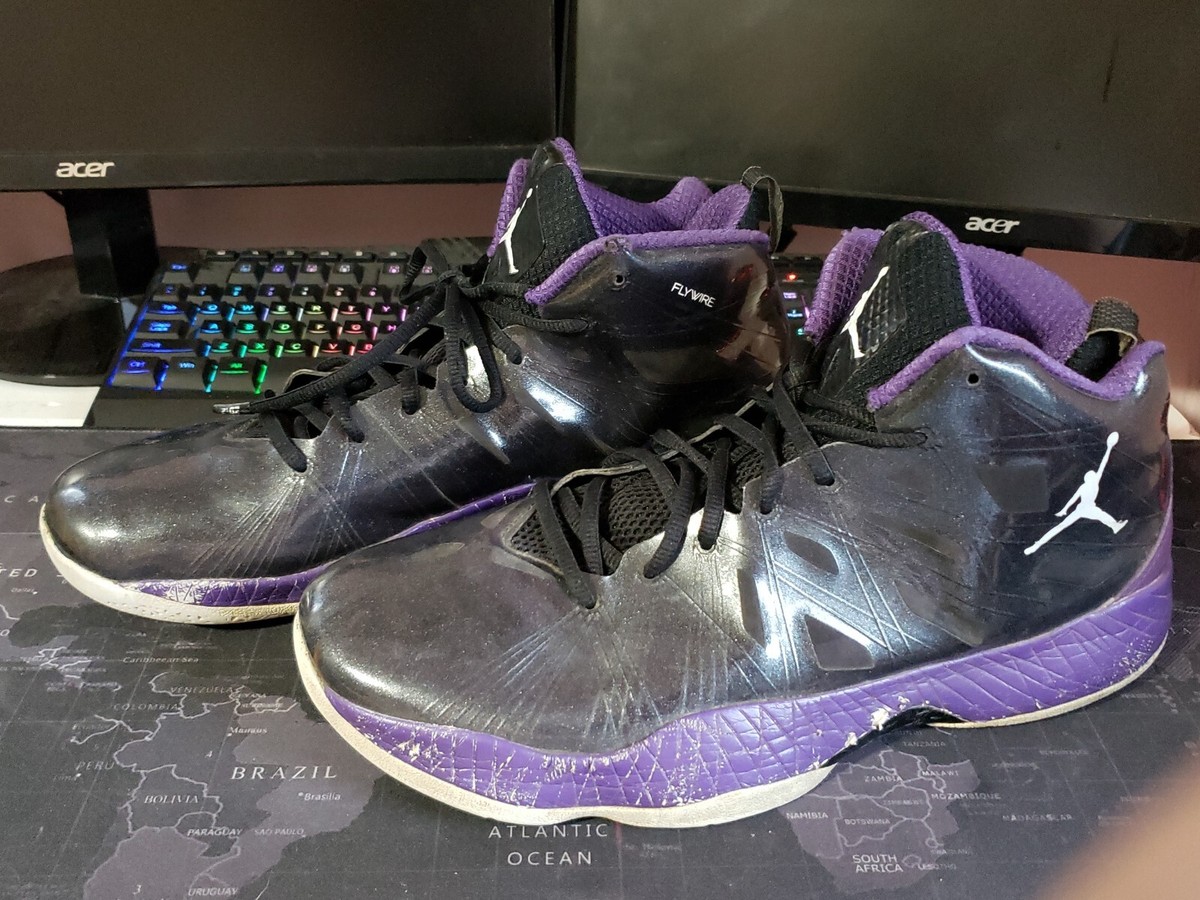 Nike AirJordan 2012 Lite Black Club Purple athletic shoes