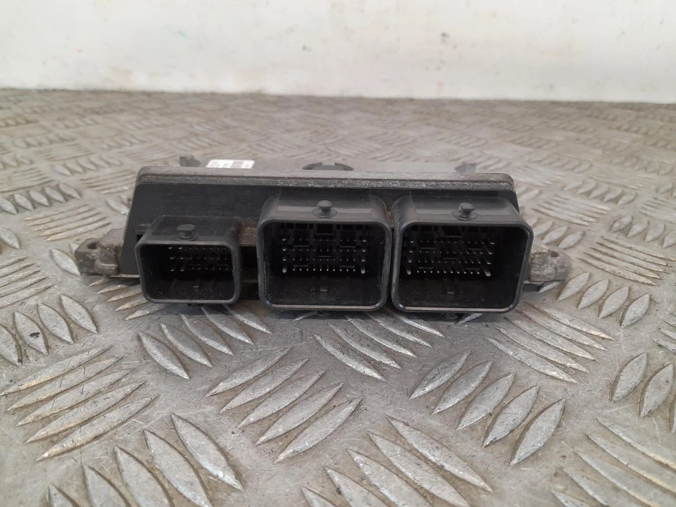 Peugeot 2008 Mk1 2013-2019 Engine Ecu 9805895780 - Image 2 of 4