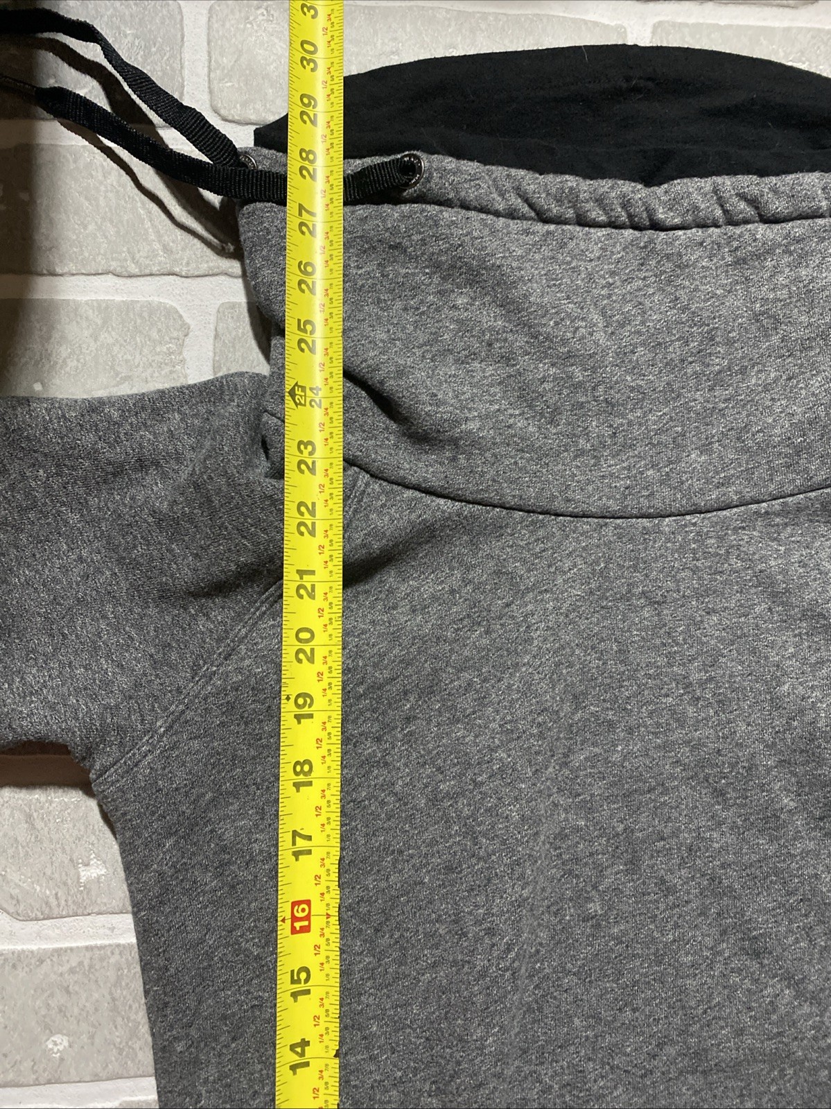 Woman’s Calvin Klein Pullover Performance Sweatsh… - image 5