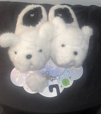 Faux Fur Slip-On Women's Slippers Bear Theme White Pom-Pom US 5/6