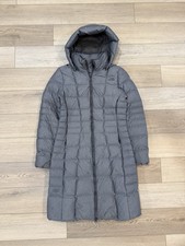 The North Face Women's Hooded Metropolis Parka Down Coat Puffer Jacket Size S