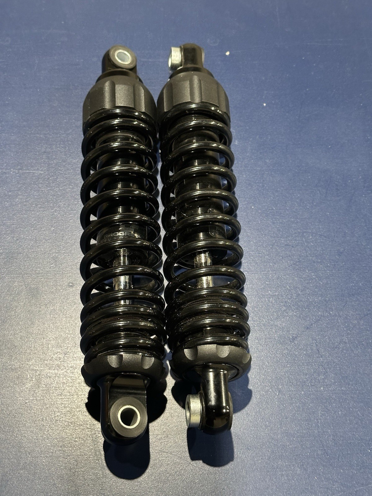 Harley Davidson VROD Muscle Shock Absorbers Progressive 444 Adjustable Black