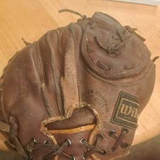 Wilson A2513 Catchers Mitt Carlton Fisk RH Throw Tin Action Air Lite