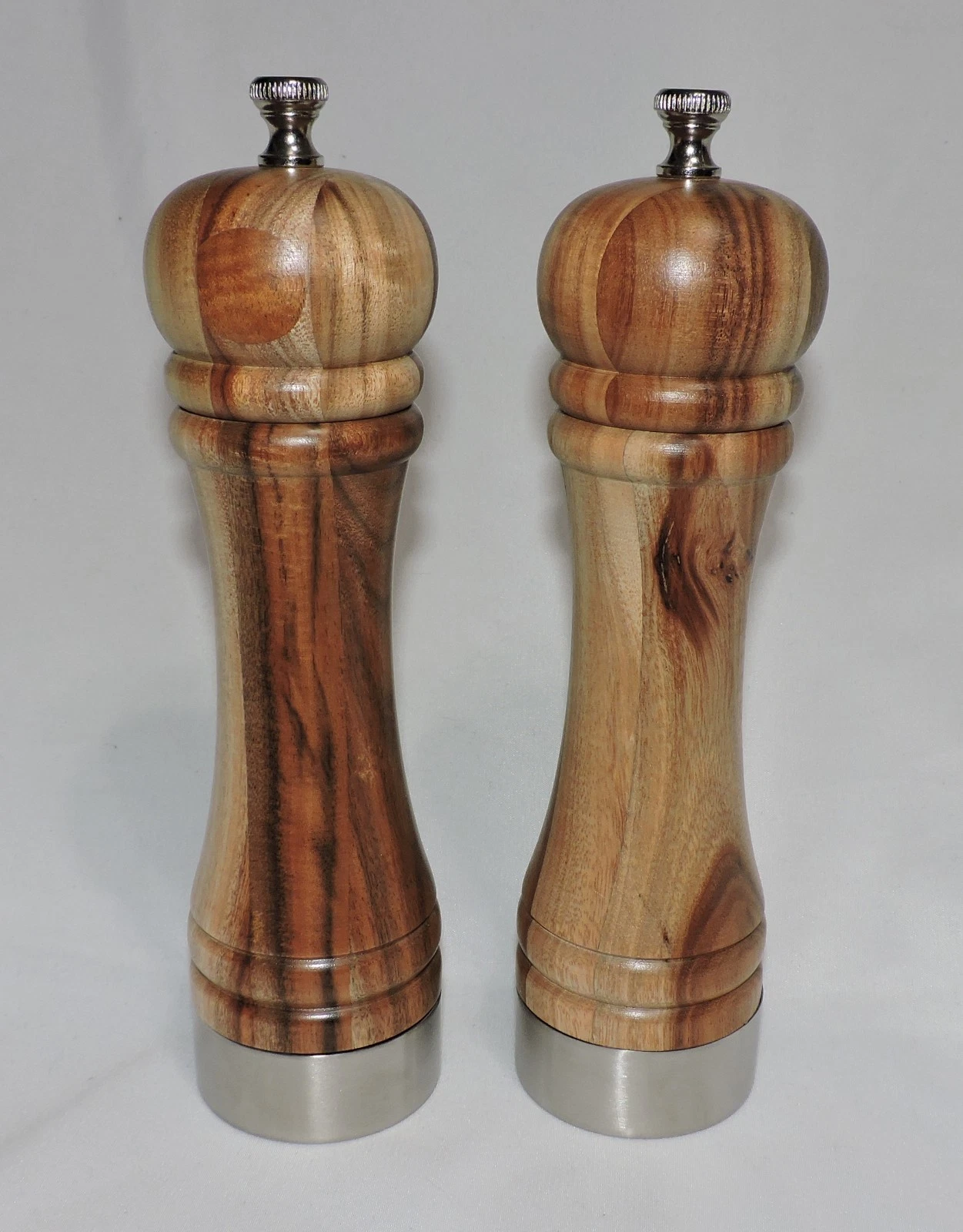 Cole & Mason Camden Wood Salt & Pepper Grinder Set Teak Look Acacia Wood