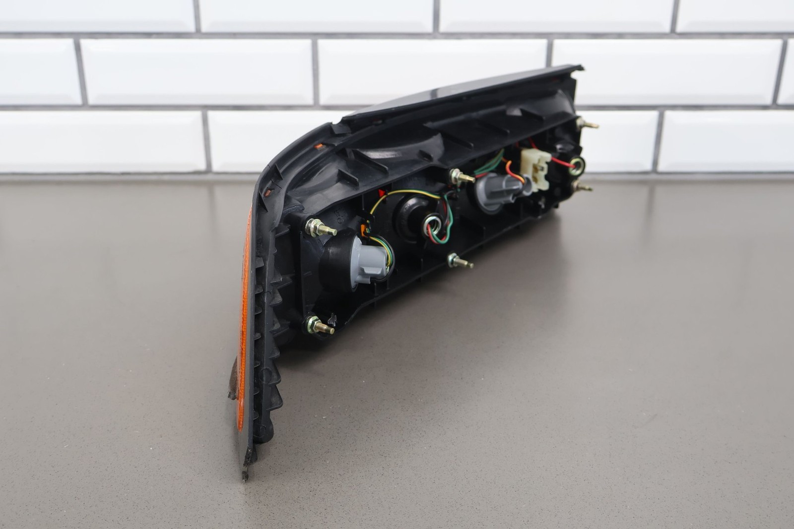 99-03 Aston Martin DB7 Vantage Rear Right RH Tail Light Lamp (See Photos) OEM