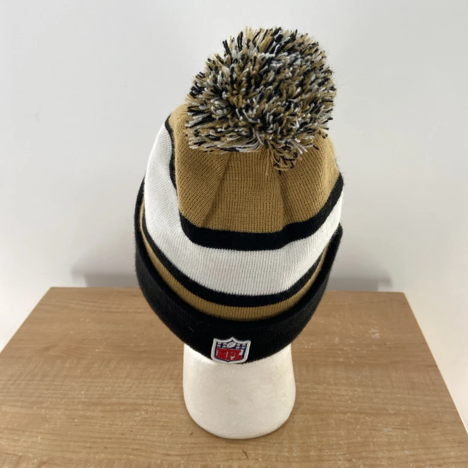 Мужская шапка New Orleans Saints OS серая вязаная шапочка-помпон New Era вышитая с подкладкой - Изображение 3 из 4