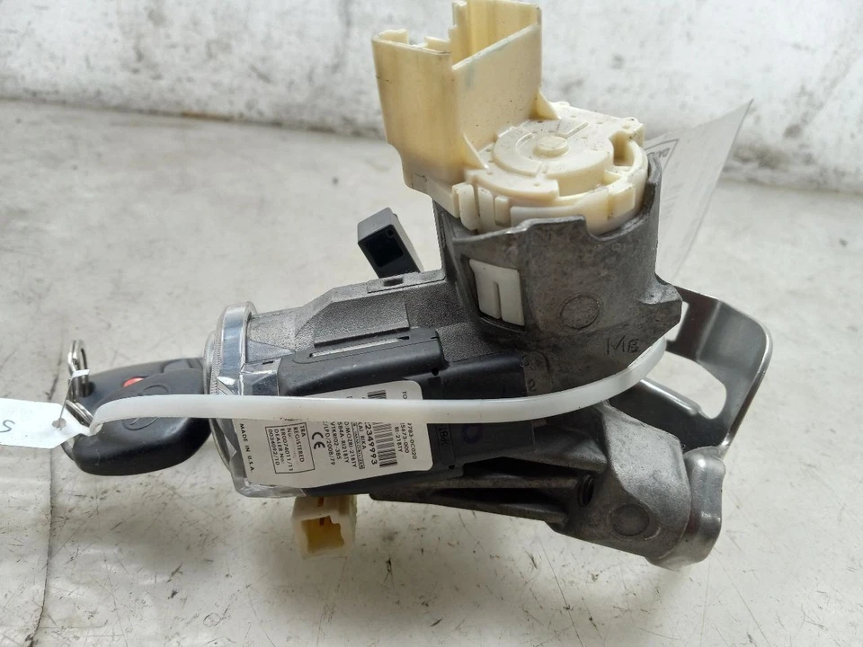 08-20 INTERRUPTOR DE ENCENDIDO CONVENCIONAL TOYOTA SEQUOIA CON LLAVE Foto 3 de 4