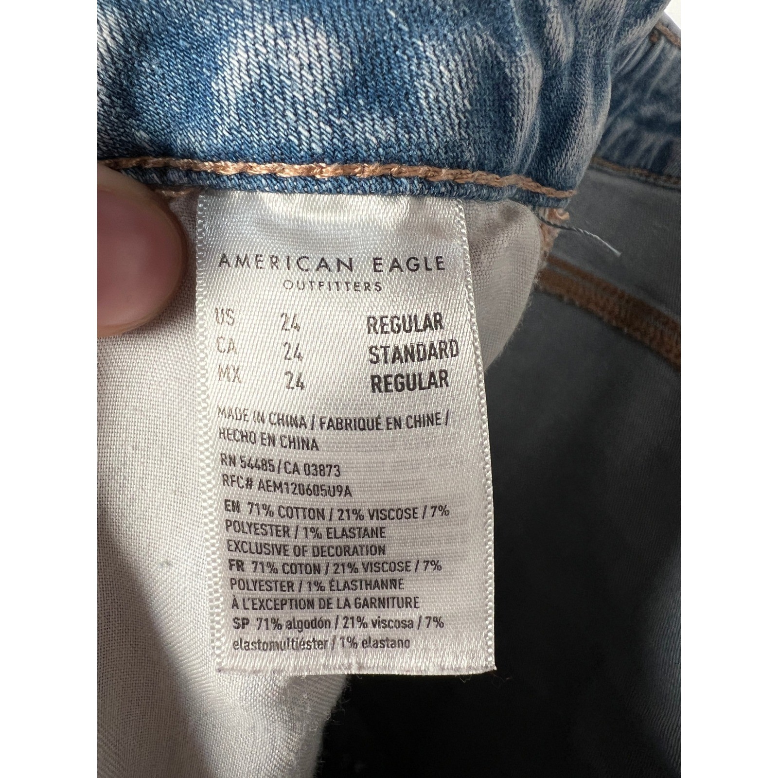 American Eagle Next Level Stretch Distressed Jeggings Light Wash Blue Size 24 image 6