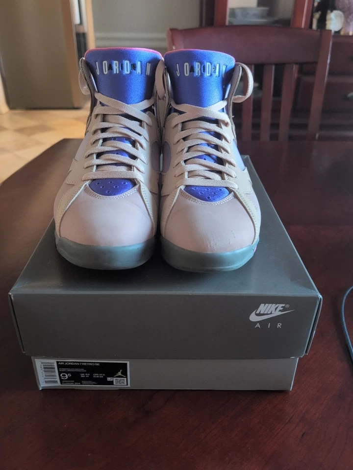 Air Jordan 7 Retro SE safira preta cintilante DJ2636-204 tamanho 9,5 EUA - Imagem 3 de 4