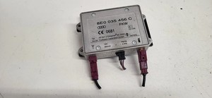 AUDI A4 8EC, B7 Antennenverstärker  8E0035456C 2.00 Diesel 103kw 2007 27185043