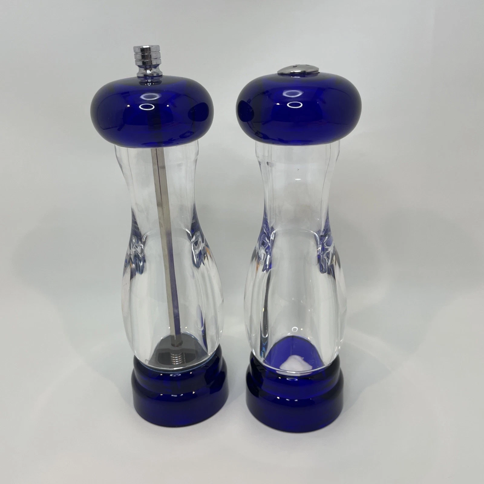 Acrylic Lucite Salt & Pepper Mill Grinder Set Olde Thompson Clear Blue 7.5”