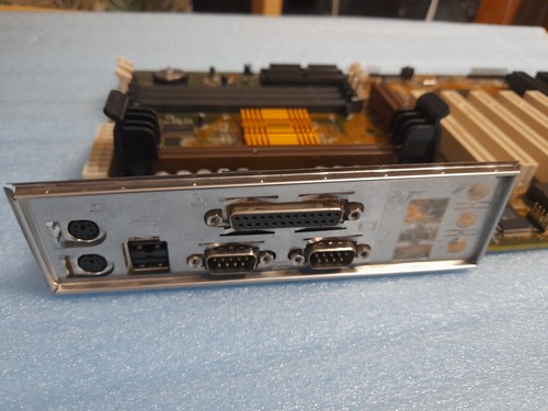 Zida Tomato 6ABX Slot 1 +CPU +RAM - 第 22/23 張圖片