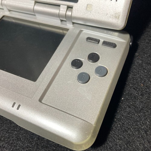 Console Nintendo DS originale e caricatore e penna touch testata funzionante dal Giappone - Foto 12 di 17