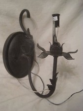 vintage E75160 ornate leaf single candle sconce electric light lamp wall fixture