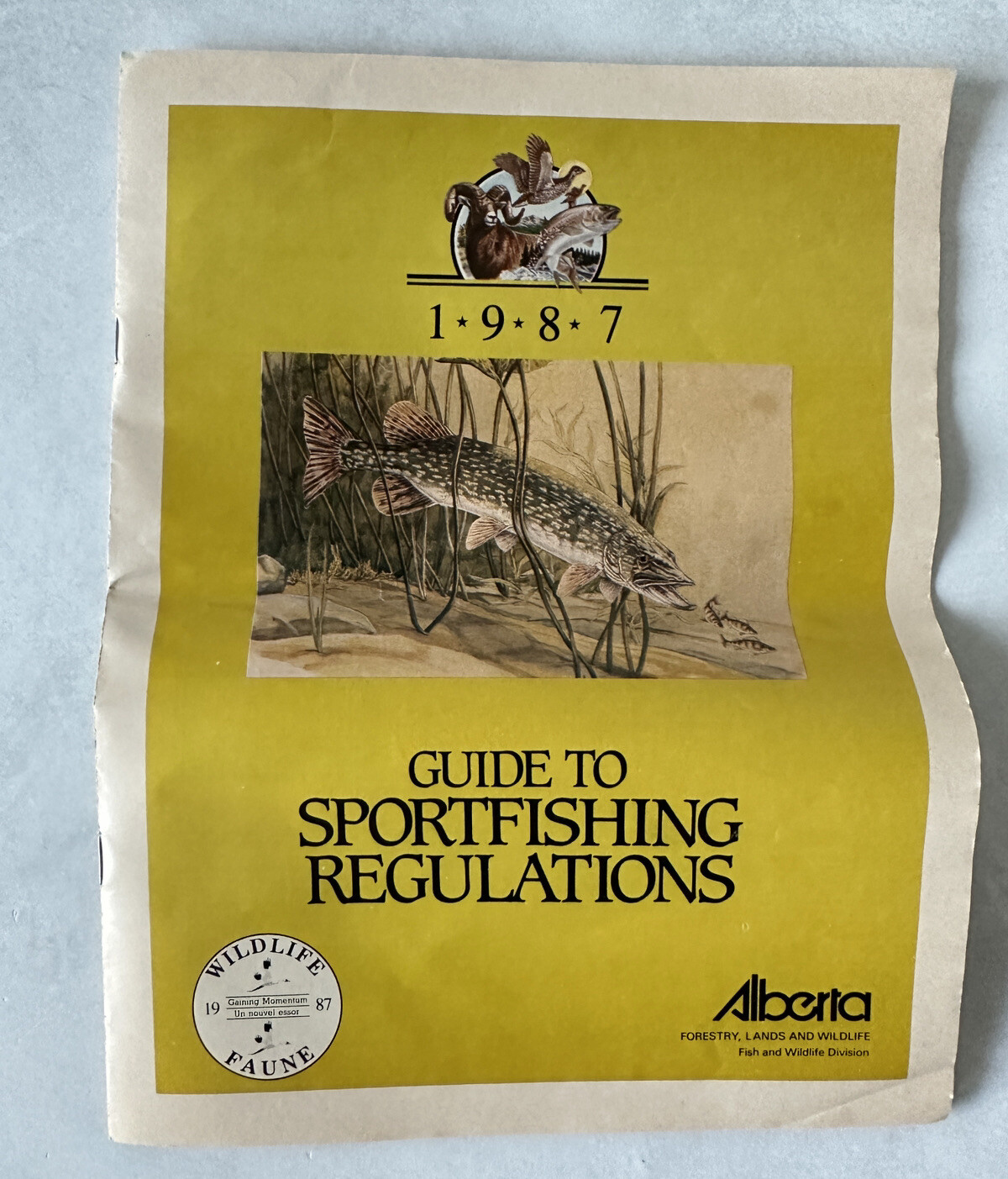 1987 Alberta Fishing Regulations Pamphlet Booklet Guide Sportfishing