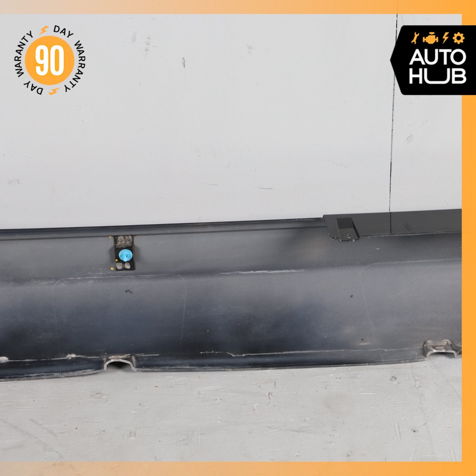 09-13 Maserati Quattroporte M139 Rocker Panel Side Skirt Right Passenger OEM 68k
