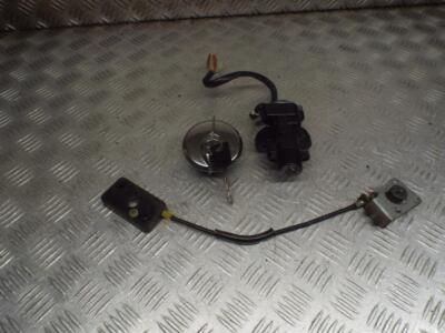 Suzuki GZ250 Marauder 1999-2011 Zündschloss Tankdeckel Seat Catch mit einem Schlüssel