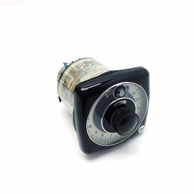 ATC 305C015A10XX Timer, 0-15 Minute, 120V 60 Hz