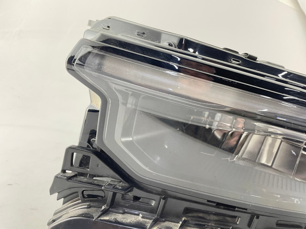 【中古】 Harbor　Lights/ＣＤ/TECG-20022 LED Headlight Assembly (A66-05475-002) - Midwest Bus Parts