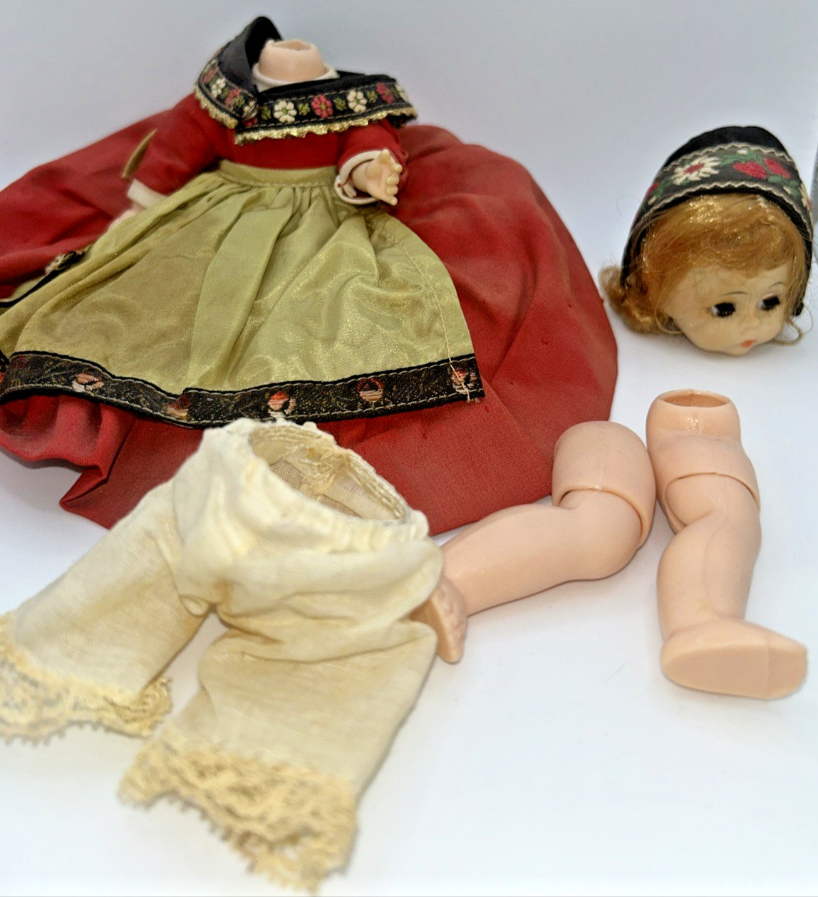 Madame Alexander Fashion Doll Blonde Curly Hair Red Dress Cultures As IS!