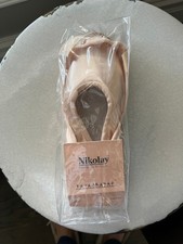 Ballet shoes pointe