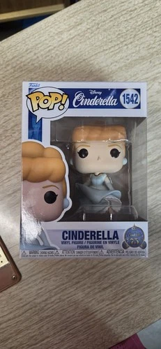 Funko Pop! Disney: Cinderella #1542 Light Damage