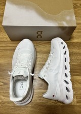 On Cloudtilt ‘Arctic Ice’