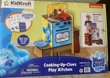 Blue's Clues Kitchen Playset Cooking Wooden Nickelodeon Kitchen
