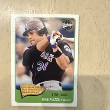 2003 (METS) Upper Deck Vintage Slugfest Game Used Bat Card #SMP Mike Piazza /200